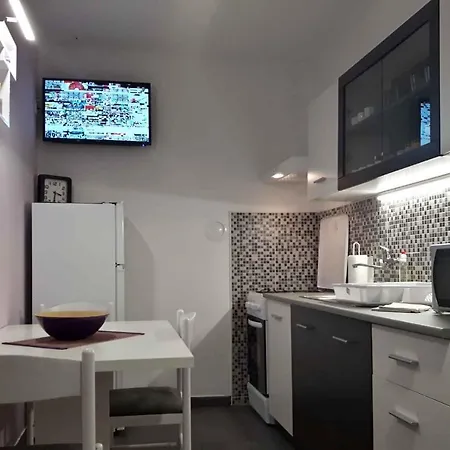 In - Insel Krk 43319 * Malinska